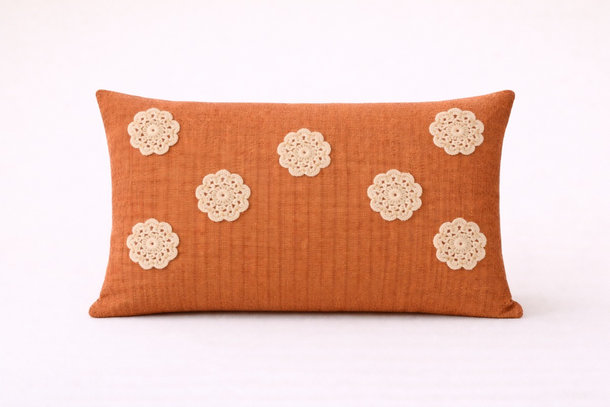 Turuncu Dantel Kırlent